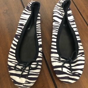 Old Navy zebra print flats